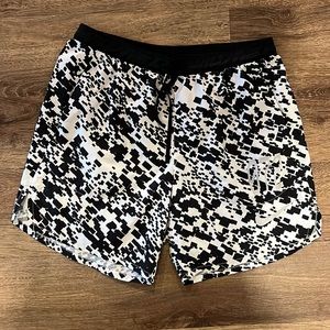Nike men dri-fit shorts